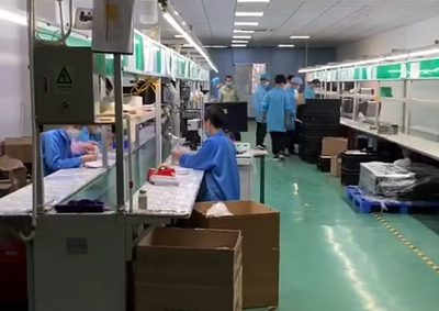 某工厂主管喊话打工者,现在的年轻人怎么了?随便吼几句就自离